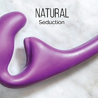 Безремневой анальный страпон Natural Seduction Purple