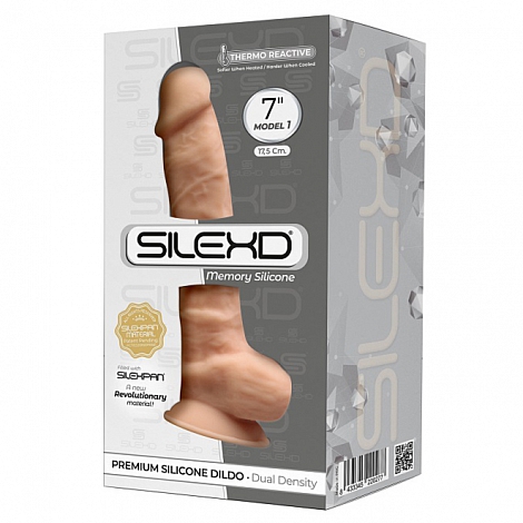 Фаллоимитатор на присоске с мошонкой из мягкого силикона SileXD Model 1, 17,5 см