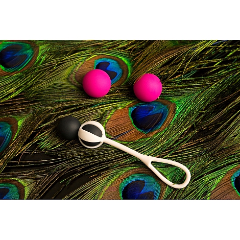 Инновационные вагинальные шарики на магнитах Geisha Balls Magnetiс