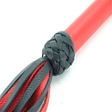 Плеть черно-красная с красной ручкой, 59 см